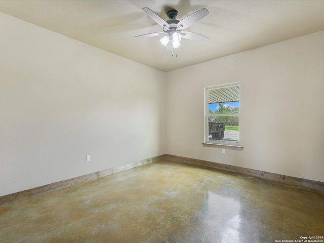 14325 fm 619, Coupland, TX 78615