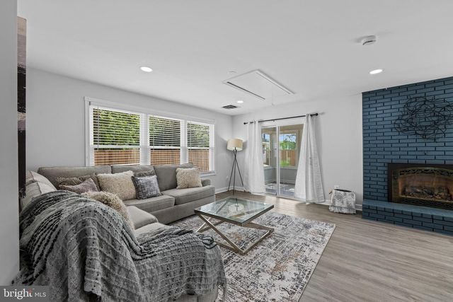 1106 PENNYPACKER LN, Bowie, MD 20716