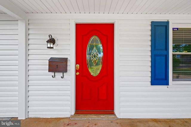 1106 PENNYPACKER LN, Bowie, MD 20716
