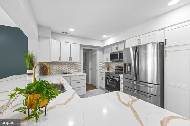 1106 PENNYPACKER LN, Bowie, MD 20716