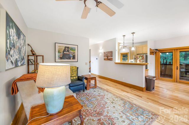 553 River Bend Drive, Mars Hill, NC 28754