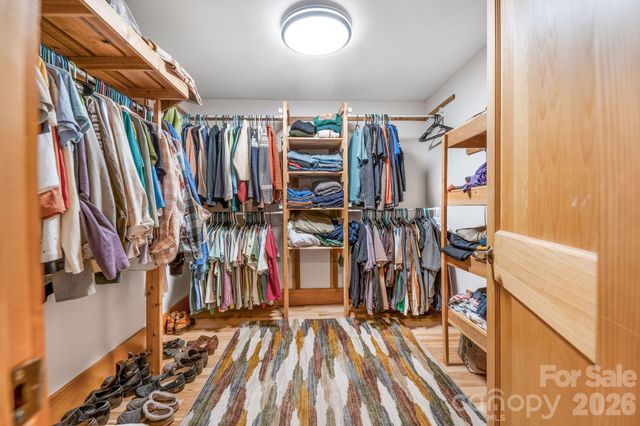 553 River Bend Drive, Mars Hill, NC 28754