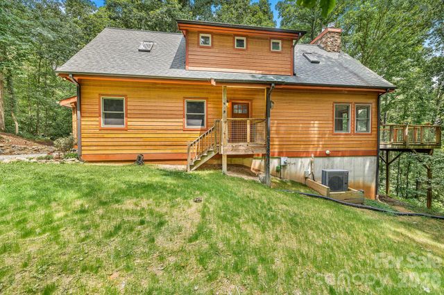 553 River Bend Drive, Mars Hill, NC 28754