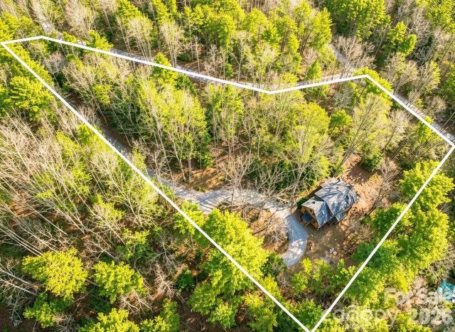 553 River Bend Drive, Mars Hill, NC 28754