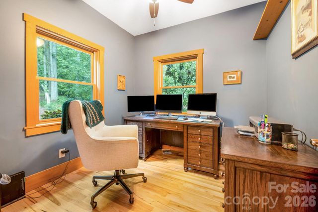 553 River Bend Drive, Mars Hill, NC 28754