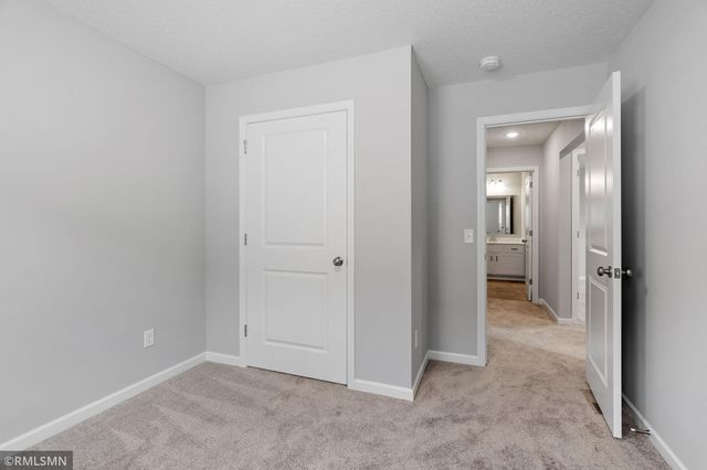 2735 Ivan Avenue NE, Saint Michael, MN 55376