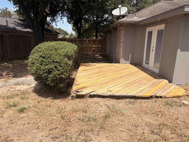 7111 Feather Creek Drive, Houston, TX 77086