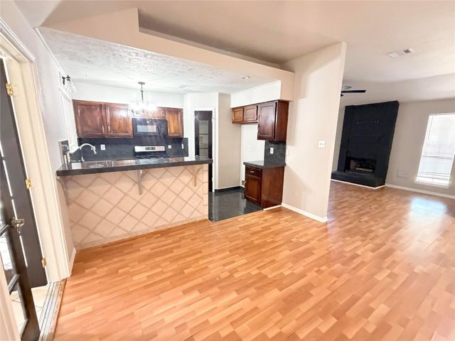 7111 Feather Creek Drive, Houston, TX 77086