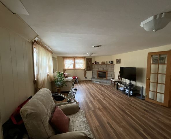 9226 Kilbourn Avenue, Skokie, IL 60076