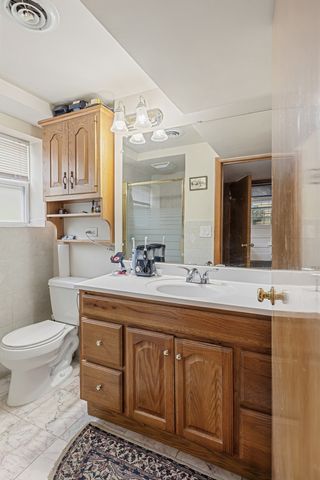9226 Kilbourn Avenue, Skokie, IL 60076