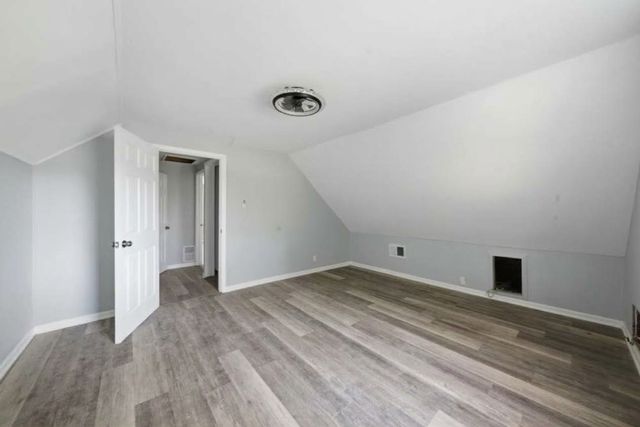 17143 Ridgewood Avenue, Lansing, IL 60438