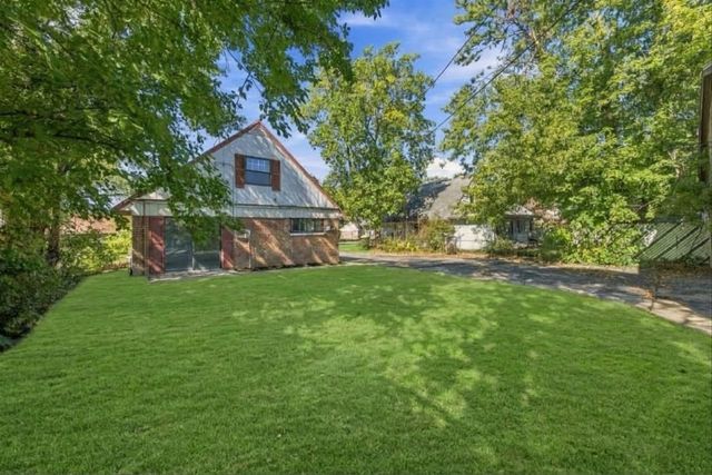 17143 Ridgewood Avenue, Lansing, IL 60438