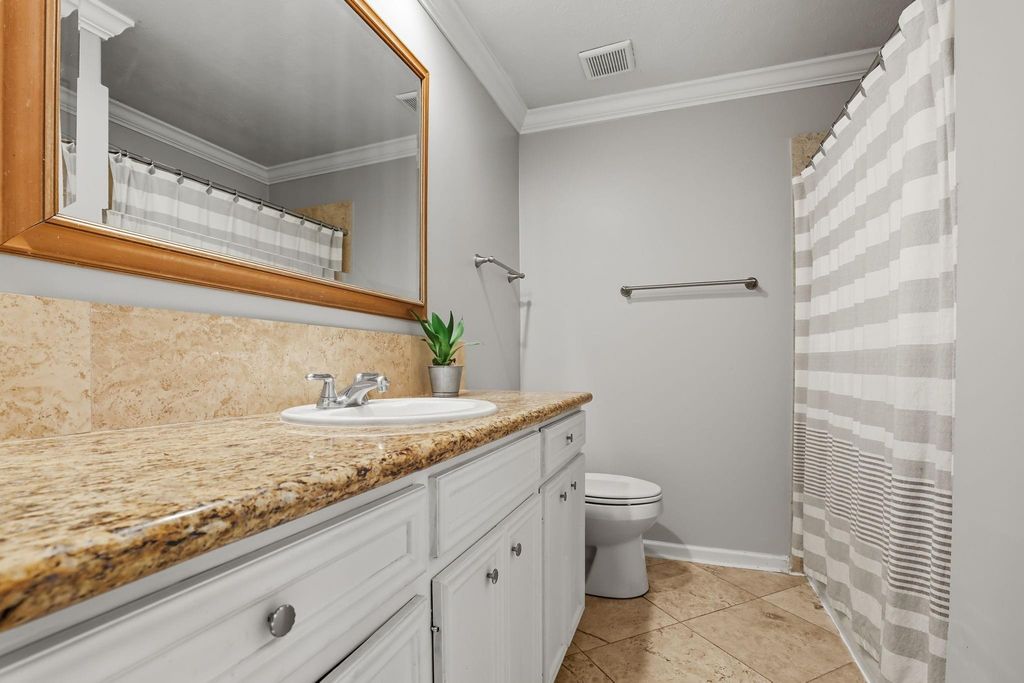 Image 13 of property listing at 20919 Union Park Drive, Katy, TX 77450