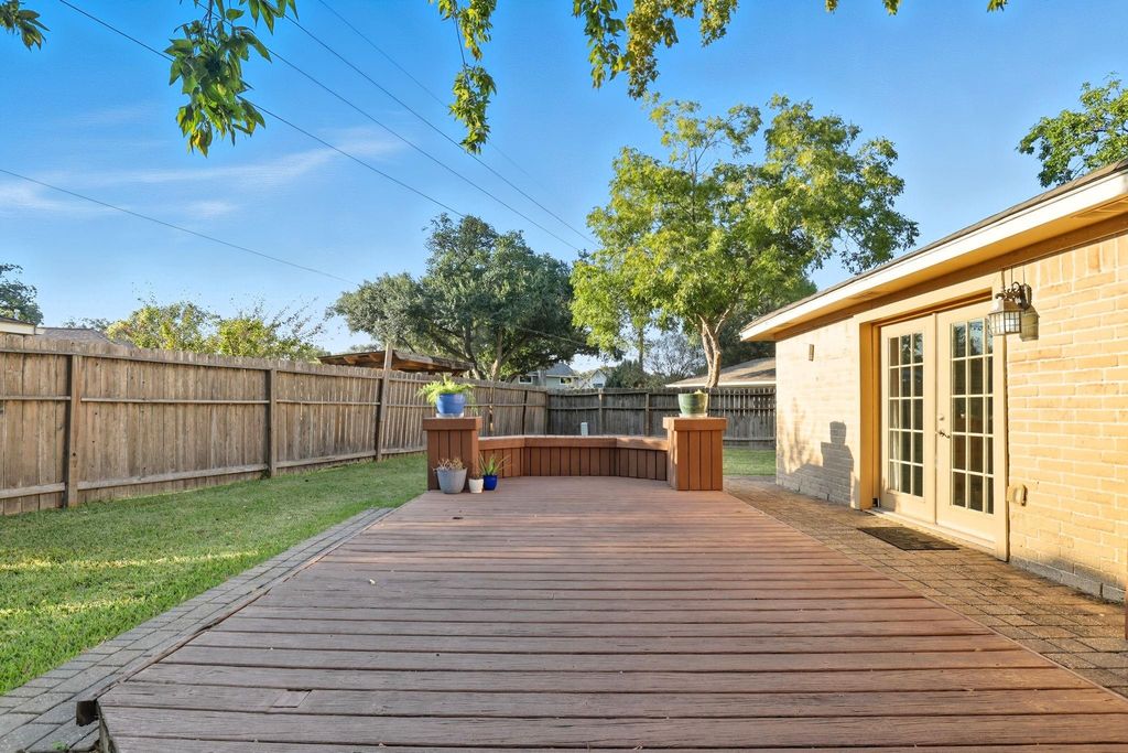 Image 21 of property listing at 20919 Union Park Drive, Katy, TX 77450