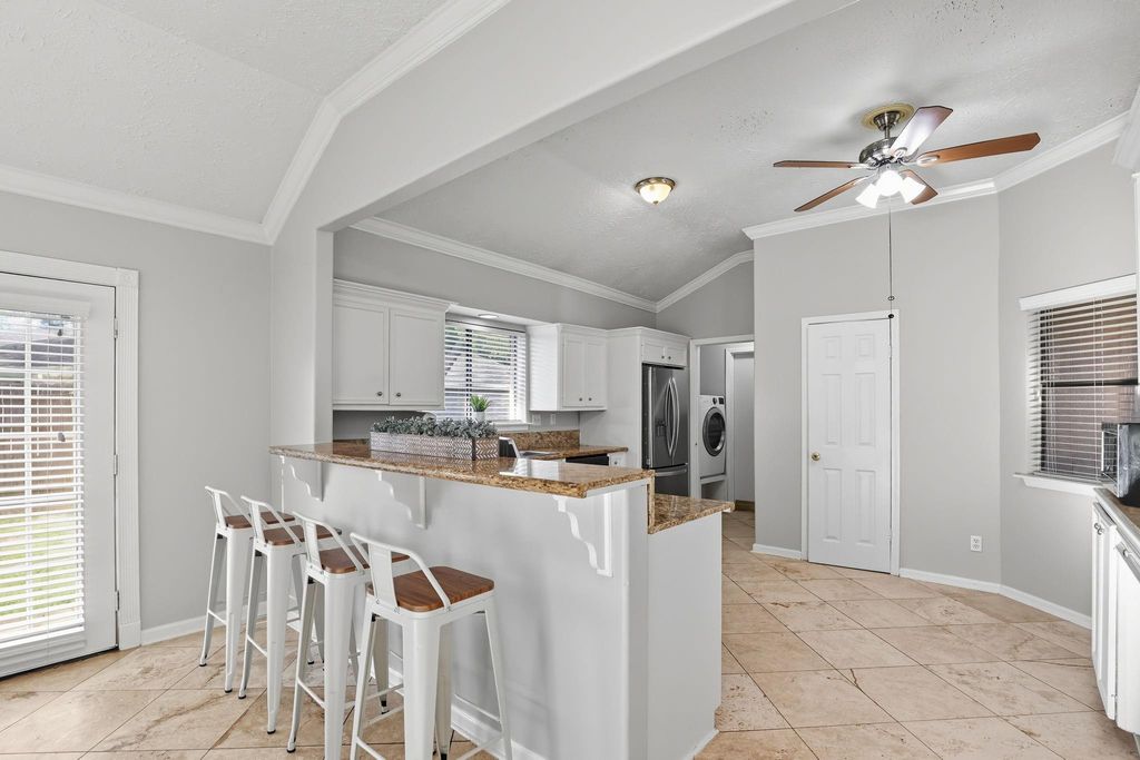 Image 8 of property listing at 20919 Union Park Drive, Katy, TX 77450