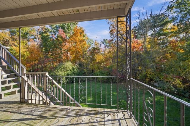 4 Greenleaf 4B, Merrimac, MA 01860