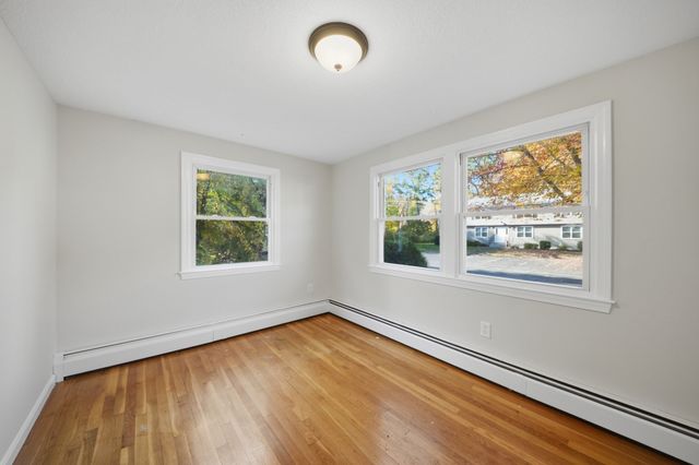 4 Greenleaf 4B, Merrimac, MA 01860