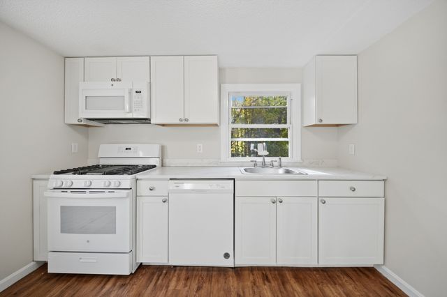 4 Greenleaf 4B, Merrimac, MA 01860