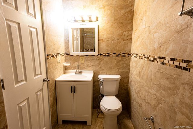 132-16 Hillside Avenue, Richmond Hill, NY 11418