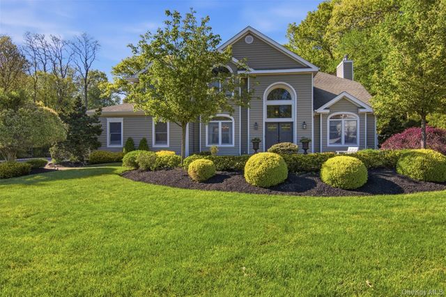 50 Cobbler Lane, Setauket, NY 11733