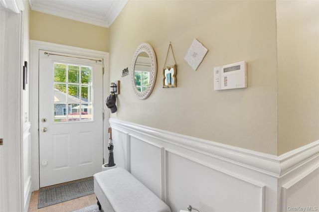50 Cobbler Lane, Setauket, NY 11733