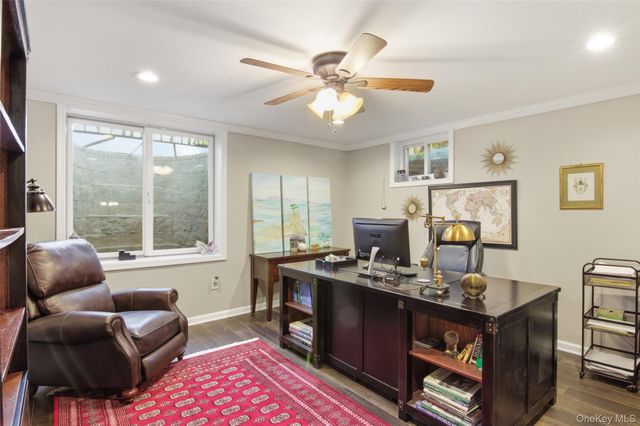 50 Cobbler Lane, Setauket, NY 11733