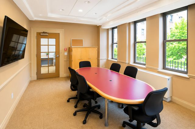 400 E 90th St Apt 4D, New York City, NY 10128