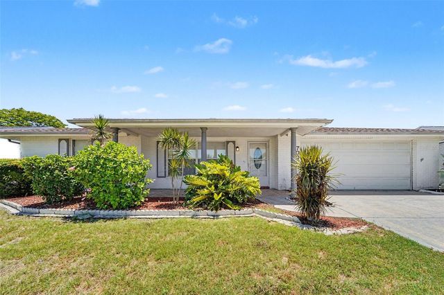 7006 MAPLEHURST DRIVE, Port Richey, FL 34668