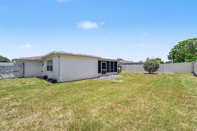 7006 MAPLEHURST DRIVE, Port Richey, FL 34668