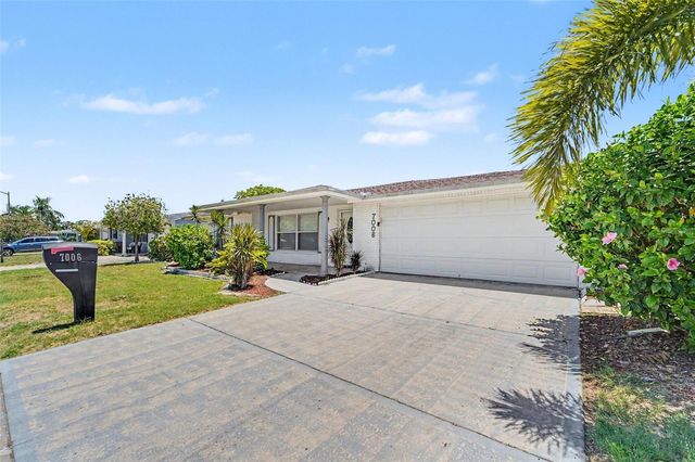7006 MAPLEHURST DRIVE, Port Richey, FL 34668