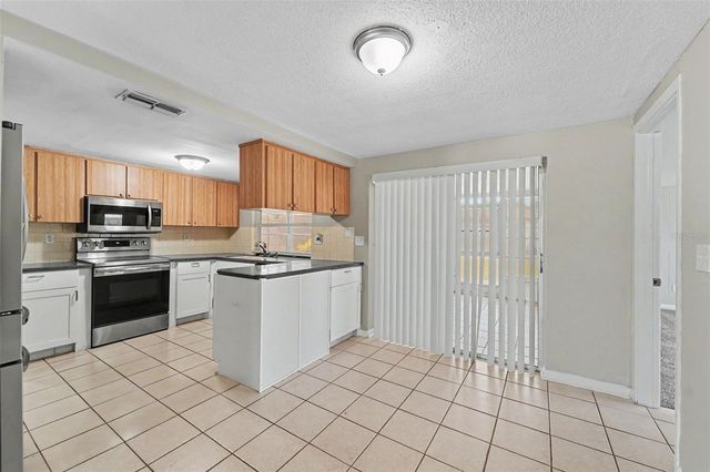 7006 MAPLEHURST DRIVE, Port Richey, FL 34668
