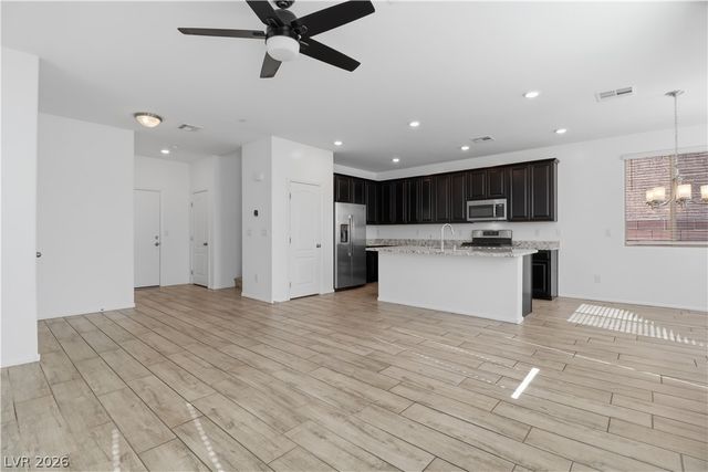 10838 Henesco Bay Street, Las Vegas, NV 89179