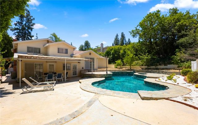 4807 Ellenita Avenue, Tarzana, CA 91356
