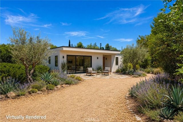 4807 Ellenita Avenue, Tarzana, CA 91356