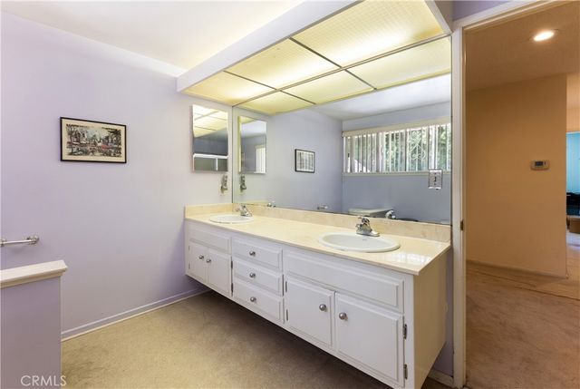 4807 Ellenita Avenue, Tarzana, CA 91356