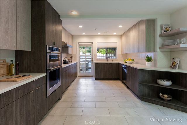 4807 Ellenita Avenue, Tarzana, CA 91356