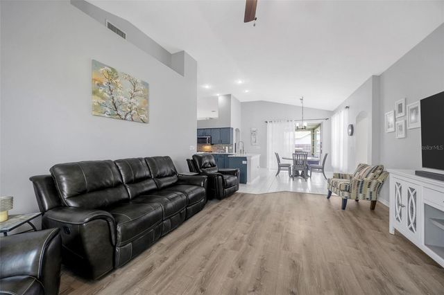 28703 CROOKED STICK COURT, Wesley Chapel, FL 33543