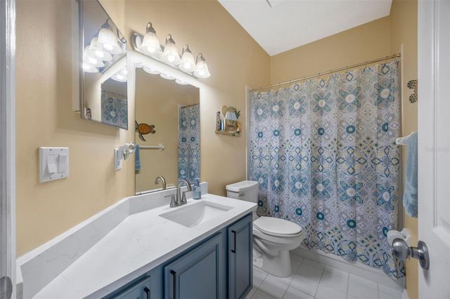 28703 CROOKED STICK COURT, Wesley Chapel, FL 33543