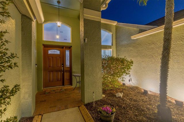 28703 CROOKED STICK COURT, Wesley Chapel, FL 33543