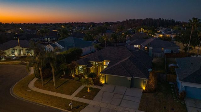 28703 CROOKED STICK COURT, Wesley Chapel, FL 33543