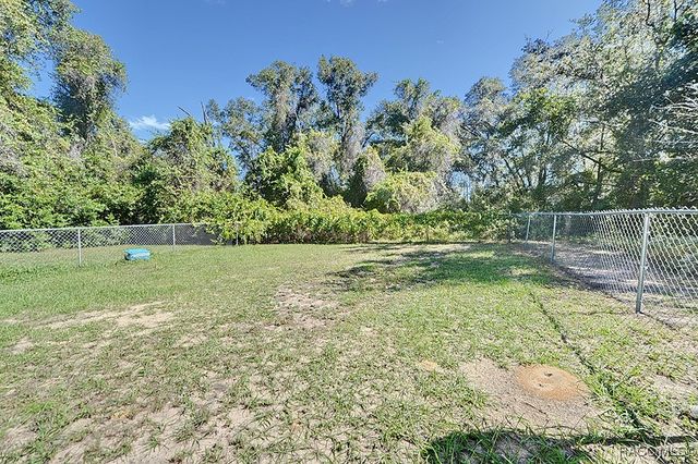 512 Long Avenue, Inverness, FL 34453