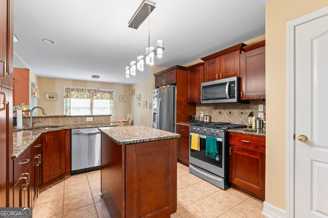 414 Homeplace Drive, Stockbridge, GA 30281