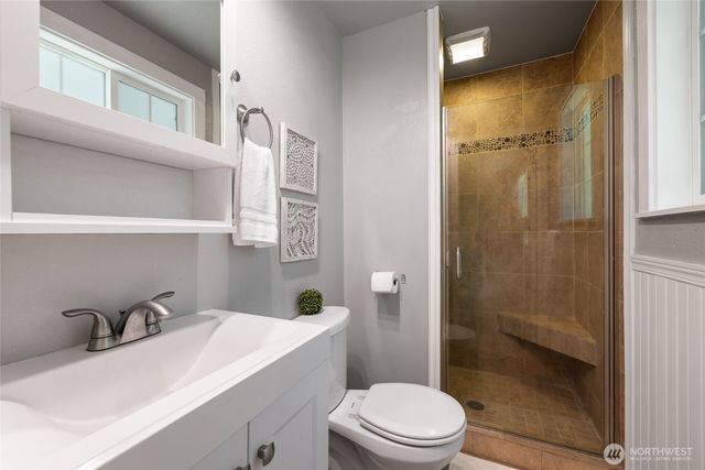 7605 Artondale Drive NW, Gig Harbor, WA 98335