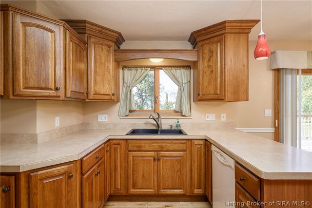 8501 Dillon Road, Charlestown, IN 47111