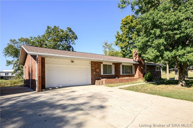 8501 Dillon Road, Charlestown, IN 47111