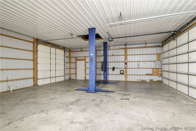 8501 Dillon Road, Charlestown, IN 47111