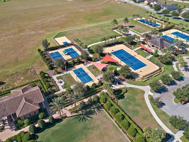 769 ALCOVE DR, Groveland, FL 34736