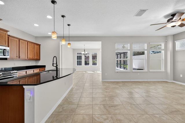 769 ALCOVE DR, Groveland, FL 34736
