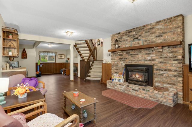 10786 Butternut Street NW, Coon Rapids, MN 55448