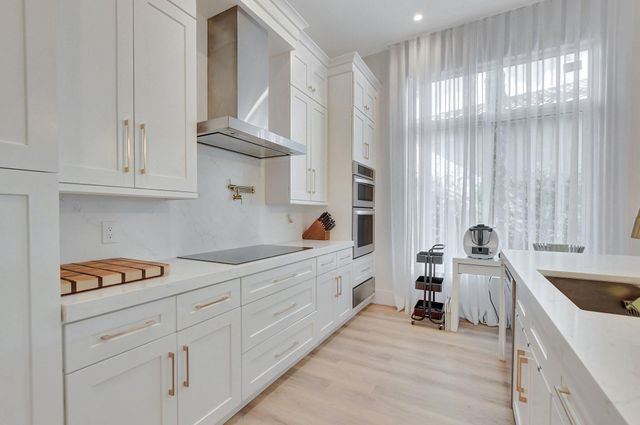 6609 NW 24th Avenue, Boca Raton, FL 33496